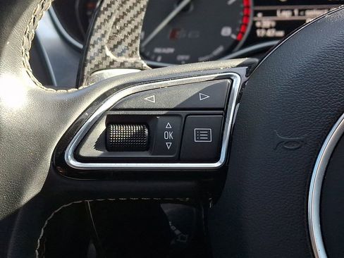 Used 2018 Audi S6 Premium Plus image 15