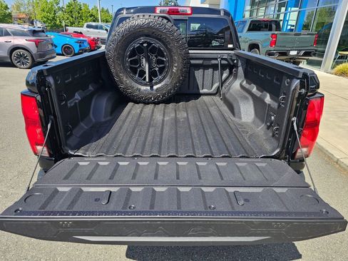 New 2026 Chevrolet Colorado ZR2 w/ ZR2 Bison Edition AWD/4WD image 13