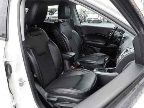 Used 2021 Jeep Compass Latitude w/ Convenience Group image 36