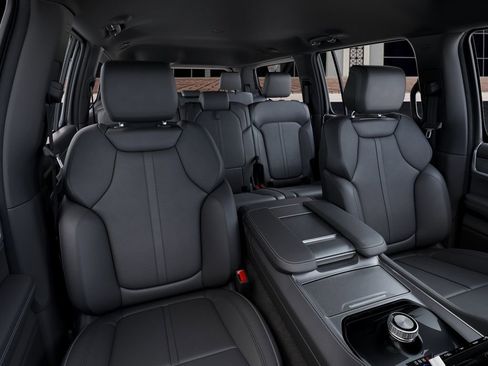 New 2026 Jeep Grand Wagoneer 2WD image 16