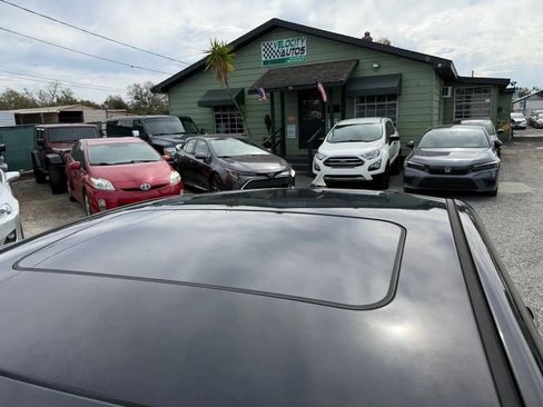 Used 2018 Hyundai Elantra Sport w/ Sport Premium Package 03 image 12