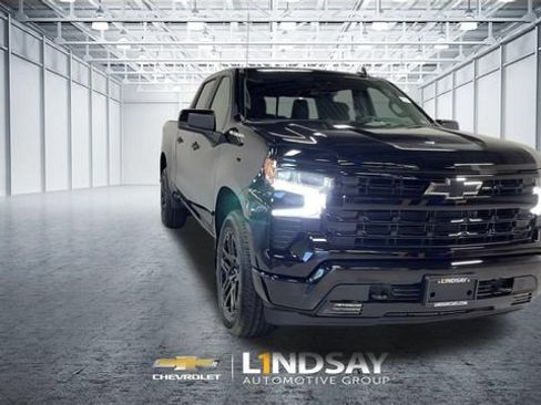 Used 2024 Chevrolet Silverado 1500 RST w/ Convenience Package II AWD/4WD image 9