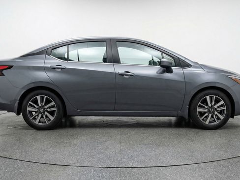 Used 2025 Nissan Versa SV w/ Trunk Package FWD image 11