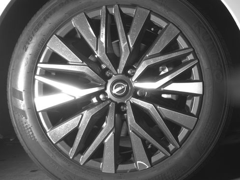 Used 2025 Nissan Altima 2.5 SV FWD image 13