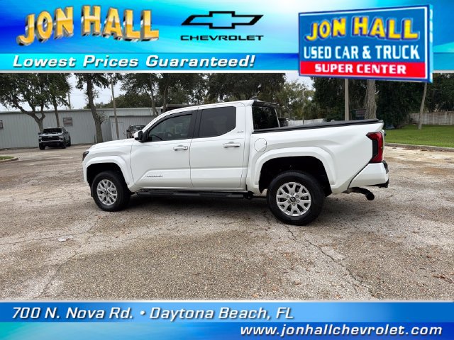 Used 2024 Toyota Tacoma SR5 RWD image 5