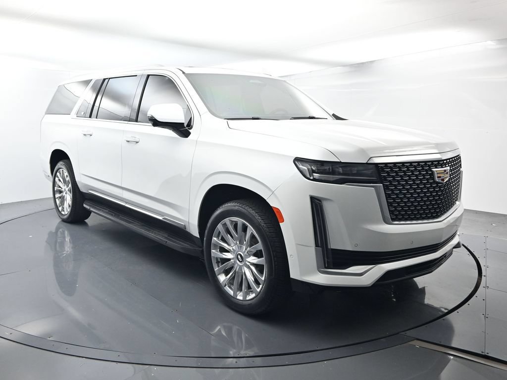 Used 2023 Cadillac Escalade ESV Premium Luxury AWD/4WD image 17