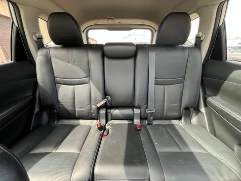 Used 2015 Nissan Rogue SL w/ SL Premium Package image 18