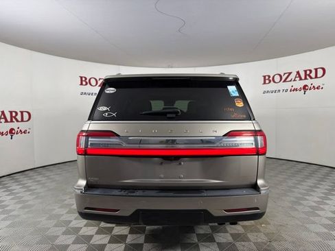 Used 2020 Lincoln Navigator Reserve w/ Luxury Package AWD/4WD image 7