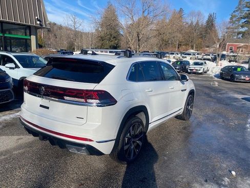 New 2026 Volkswagen Atlas Cross Sport SEL Premium R-Line image 4