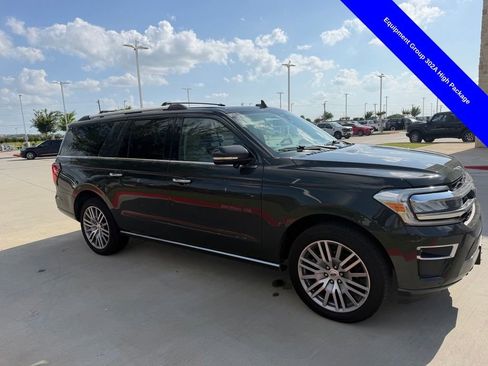 Used 2022 Ford Expedition Max Limited AWD/4WD image 9