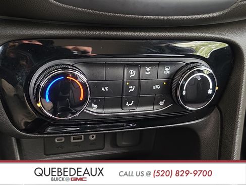 Used 2020 Buick Encore GX Preferred w/ Cold Weather Comfort Package AWD/4WD image 18