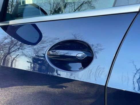 Used 2026 BMW X7 xDrive40i w/ Premium Package image 25