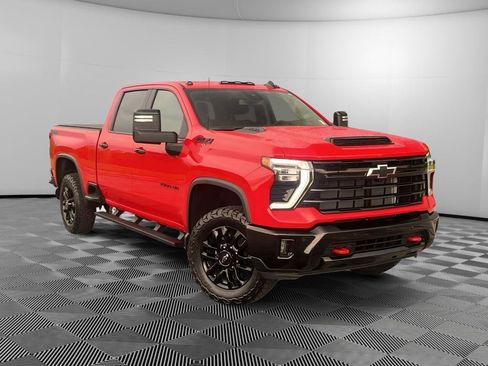 Used 2026 Chevrolet Silverado 3500 LT w/ Trail Boss Package AWD/4WD image 5