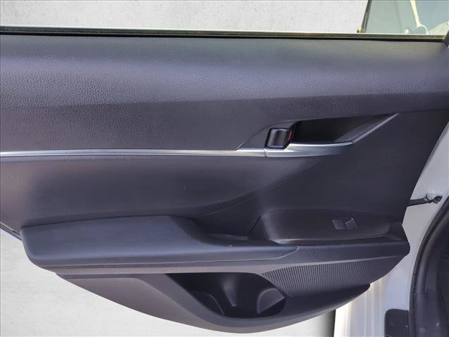 Used 2024 Toyota Camry SE w/ Convenience Package FWD image 8