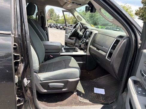 Used 2017 RAM 1500 Big Horn RWD image 21