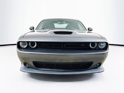 Used 2019 Dodge Challenger R/T w/ Blacktop Package image 2