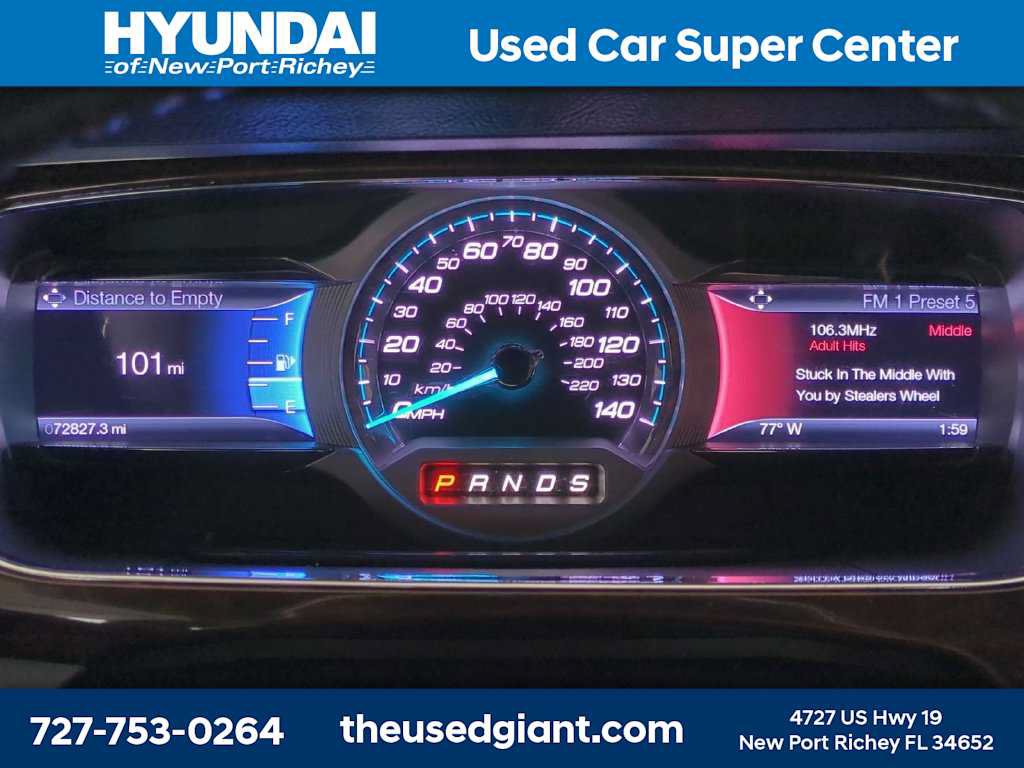 Used 2015 Ford Taurus Limited w/ Equipment Group 301A FWD image 28