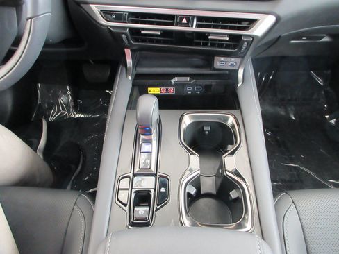 Used 2025 Lexus RX 350h w/ Convenience Package AWD/4WD image 44