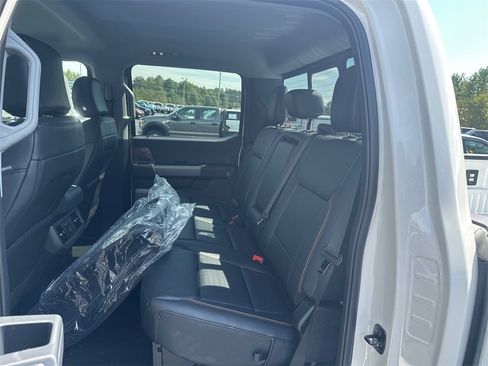 New 2026 Ford F250 Lariat w/ Chrome Package image 15
