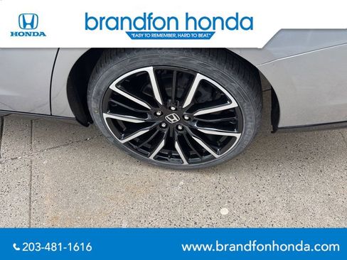 Used 2023 Honda Accord Touring image 30