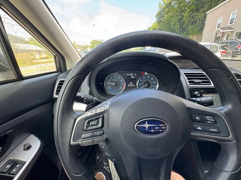 Used 2015 Subaru Crosstrek 2.0i Premium AWD/4WD image 11