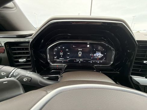 Used 2022 GMC Sierra 1500 SLT w/ SLT Premium Plus Package image 11