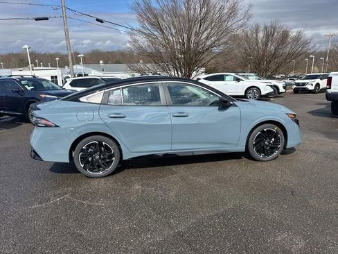 New 2026 Nissan Sentra SR w/ Floor Mat Package image 3