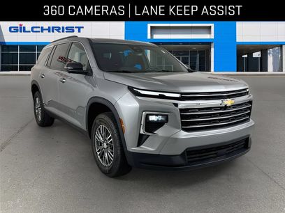 Used 2024 Chevrolet Traverse LT