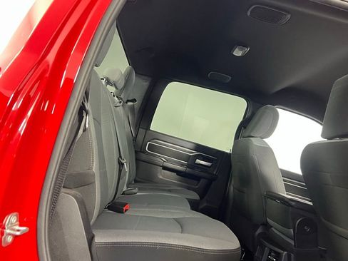 Used 2024 RAM 2500 Big Horn w/ Bed Utility Group image 29