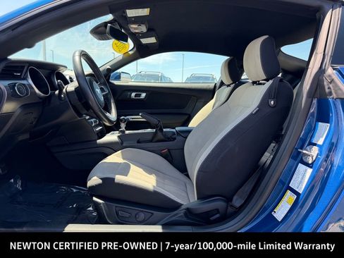 Used 2022 Ford Mustang GT w/ GT Performance Package RWD image 12