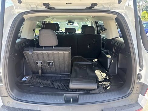 Used 2025 Hyundai Santa Fe SE AWD/4WD image 20