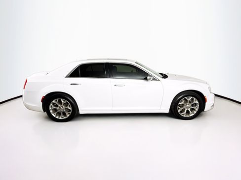 Used 2016 Chrysler 300 C Platinum w/ Safetytec Plus Group image 2