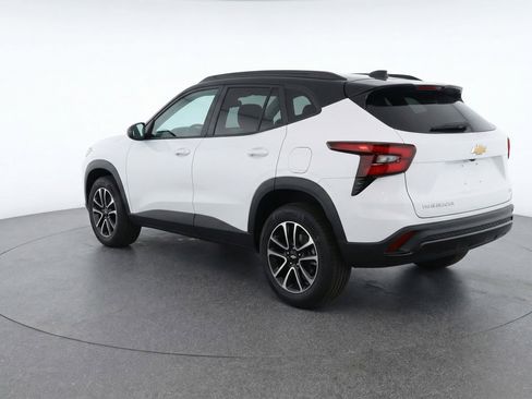 Used 2025 Chevrolet TrailBlazer LT image 6