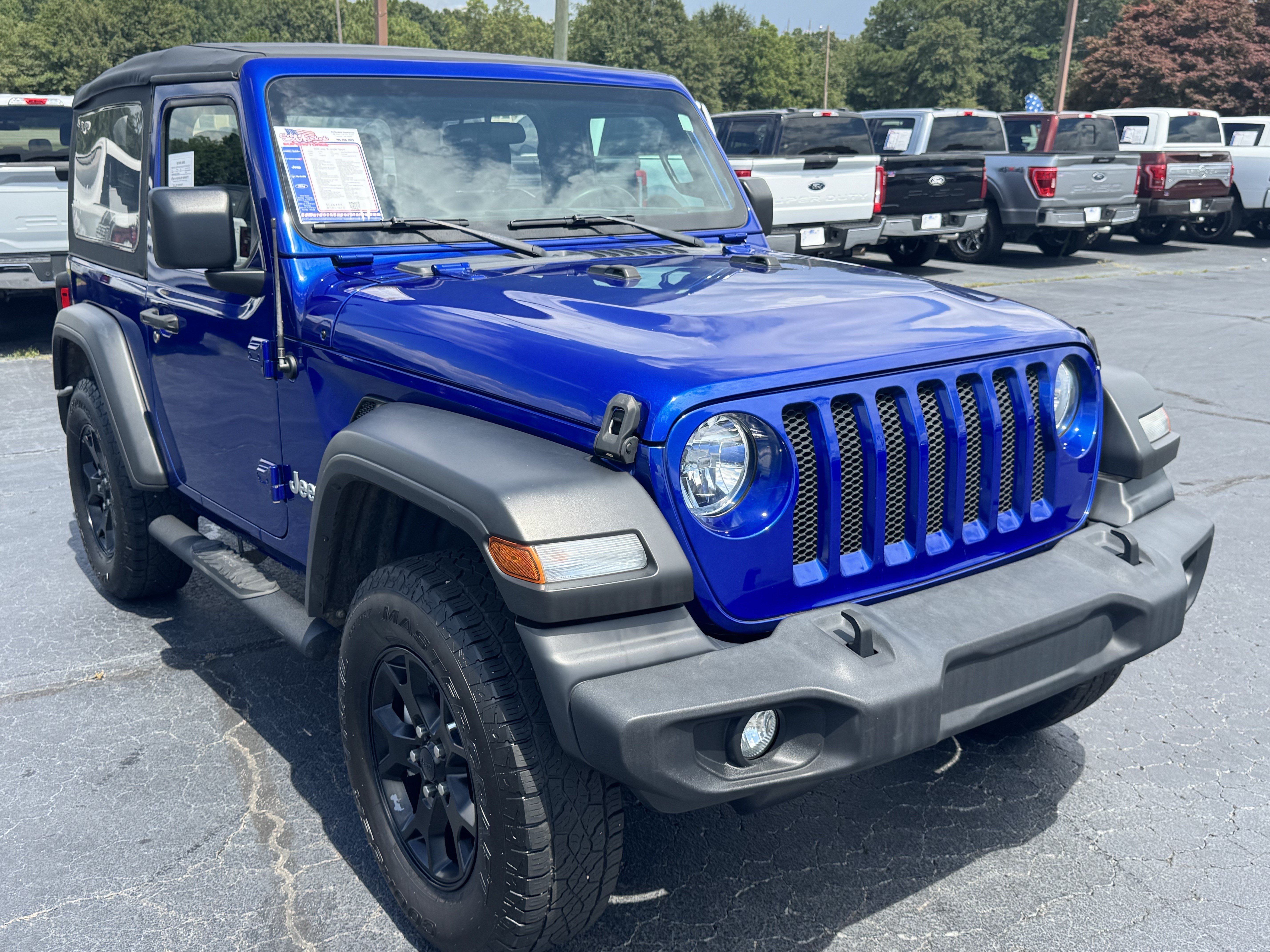 Used 2020 Jeep Wrangler Sport AWD/4WD image 4
