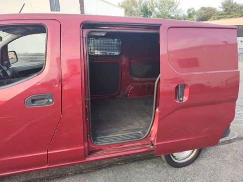 Used 2017 Nissan NV200 S image 7