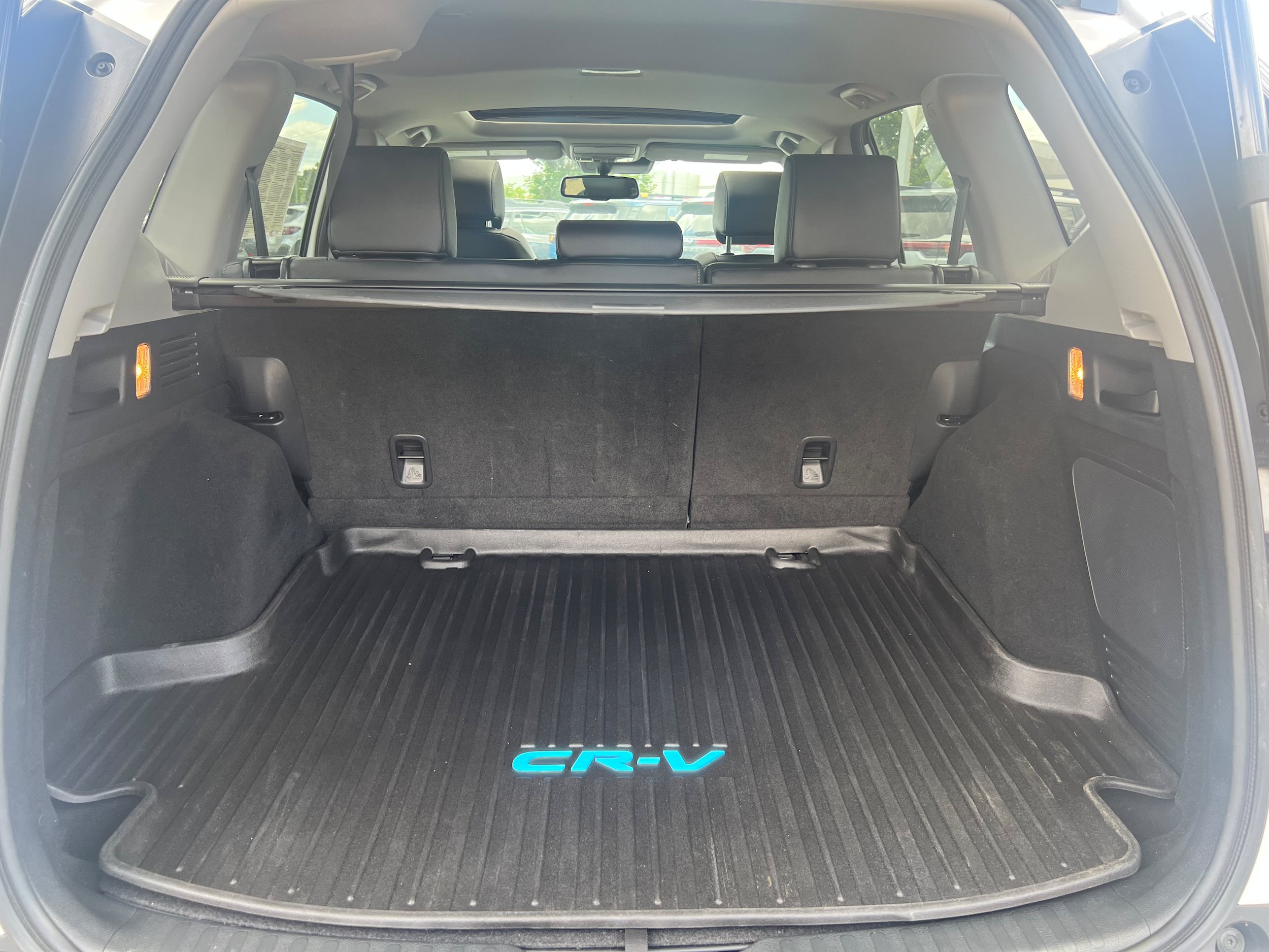 Used 2022 Honda CR-V Touring image 11