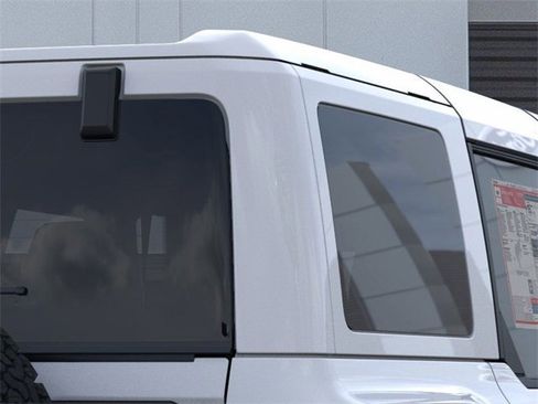 New 2025 Ford Bronco Raptor image 25