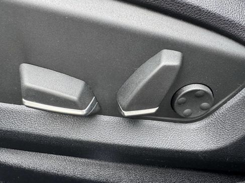 Used 2016 BMW 528i Sedan image 16