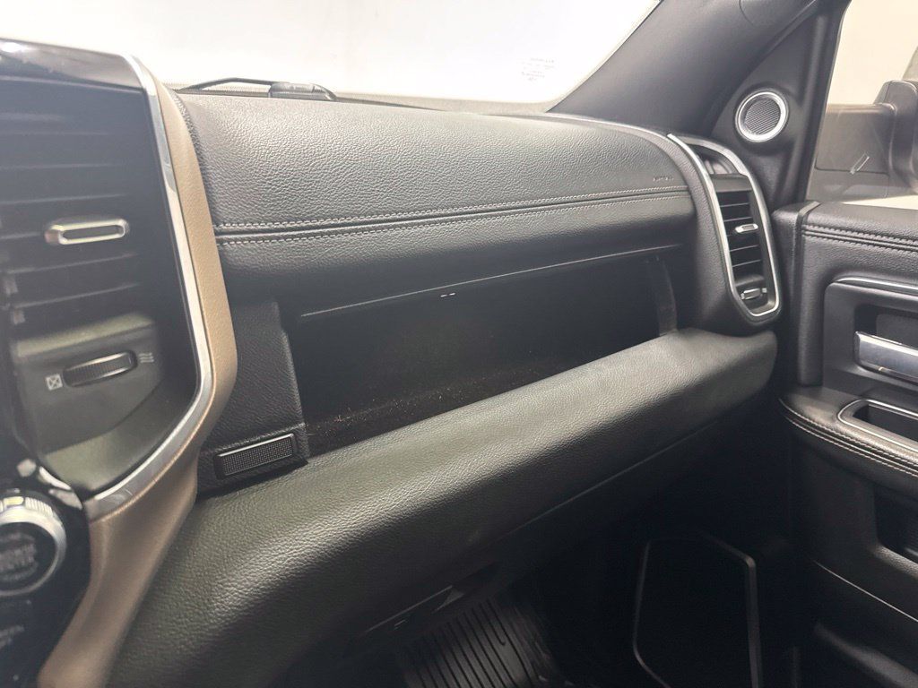 Used 2019 RAM 2500 Laramie AWD/4WD image 28