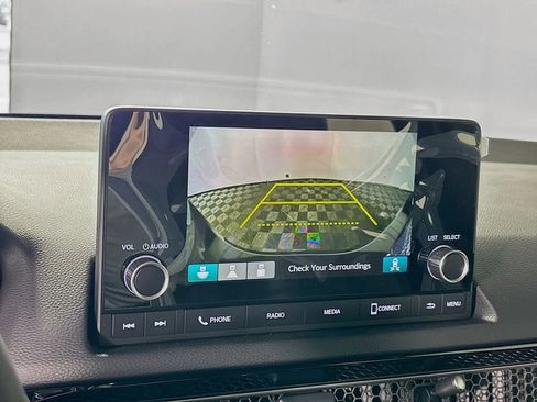 Used 2025 Honda Civic Sport image 16