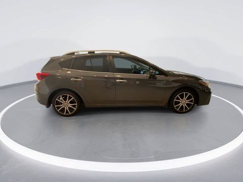 Used 2019 Subaru Impreza 2.0i Limited AWD/4WD image 9