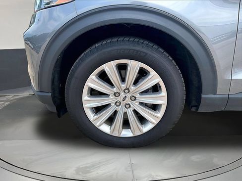 Used 2022 Ford Explorer Limited w/ Hybrid Equipment Group 310A AWD/4WD image 37