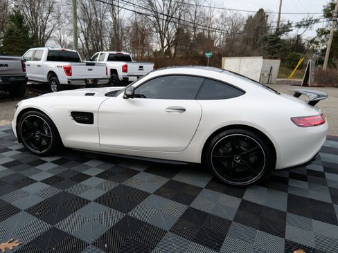 Used 2017 Mercedes-Benz AMG GT Coupe image 72
