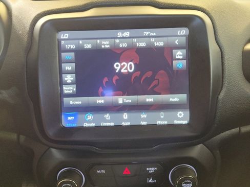 Used 2022 Jeep Renegade Latitude w/ Convenience Group AWD/4WD image 25