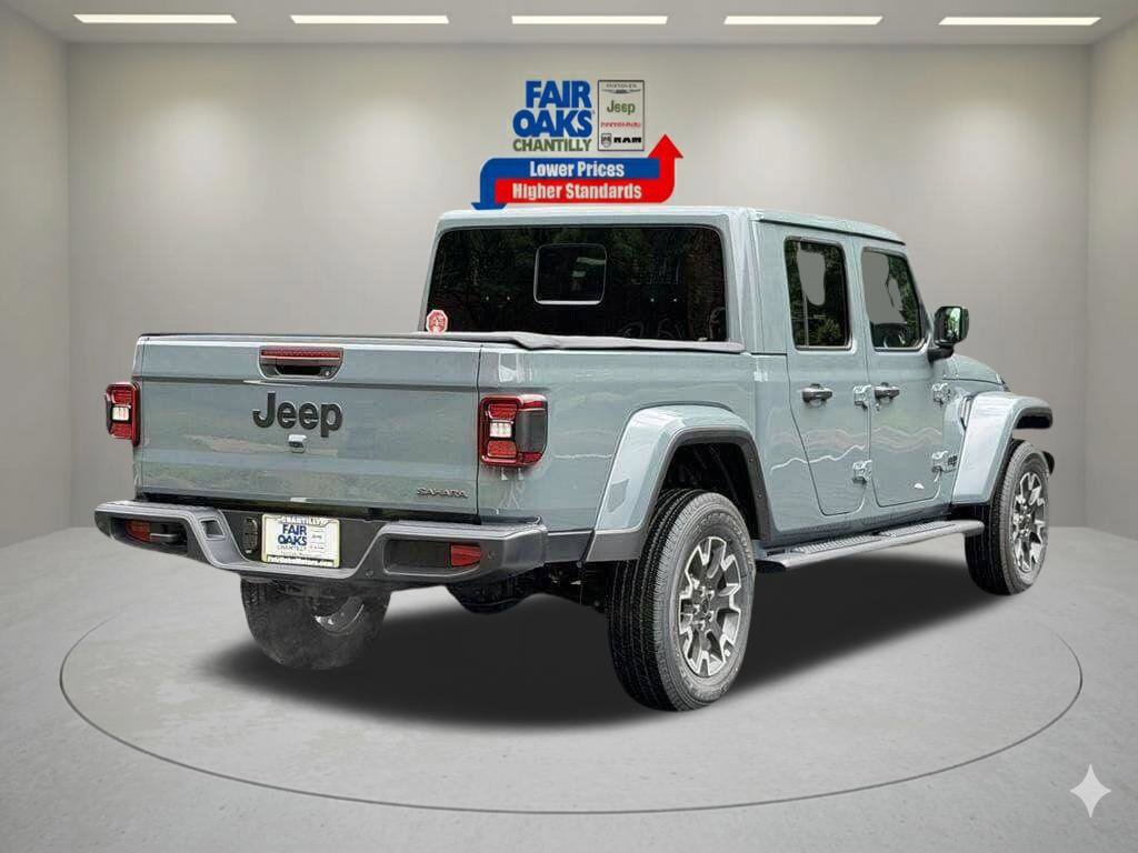 New 2026 Jeep Gladiator Sport AWD/4WD image 6