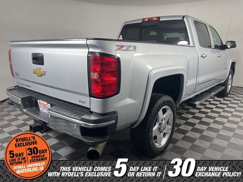 Used 2015 Chevrolet Silverado 2500 LTZ w/ Duramax Plus Package image 4
