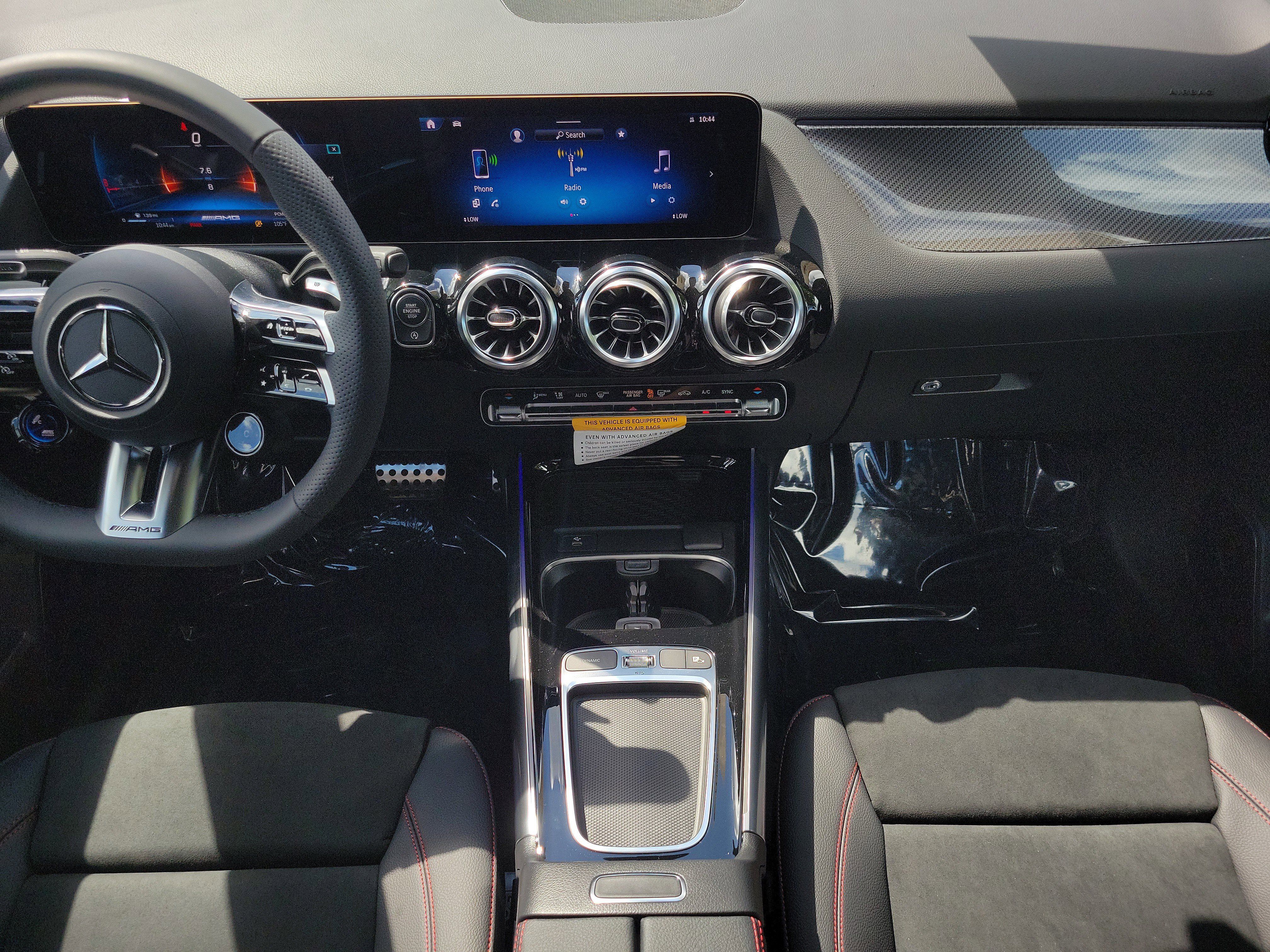 New 2026 Mercedes-Benz GLA 35 AMG 4MATIC image 13