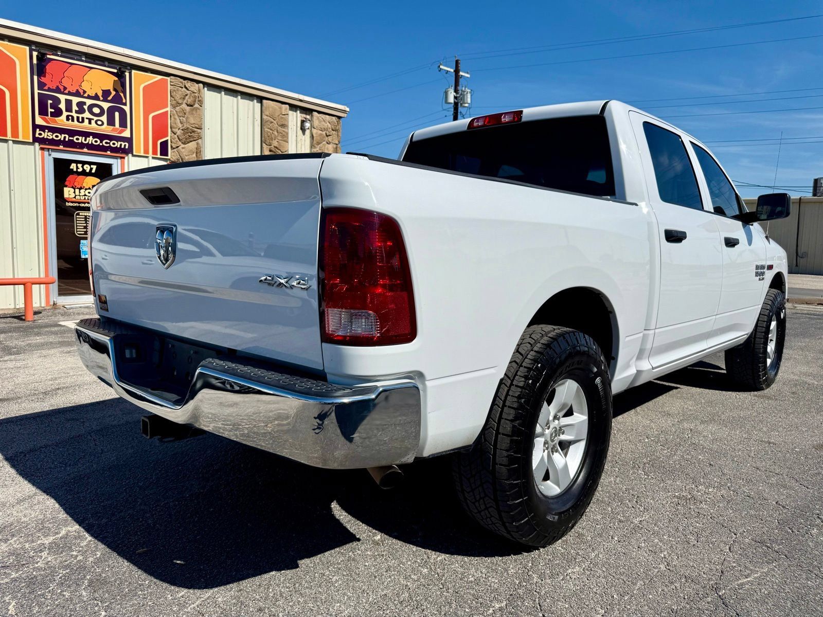 Used 2019 RAM 1500 Tradesman w/ Chrome Plus Package AWD/4WD image 3