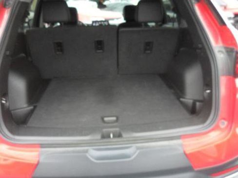 Used 2023 Chevrolet Blazer LT image 12