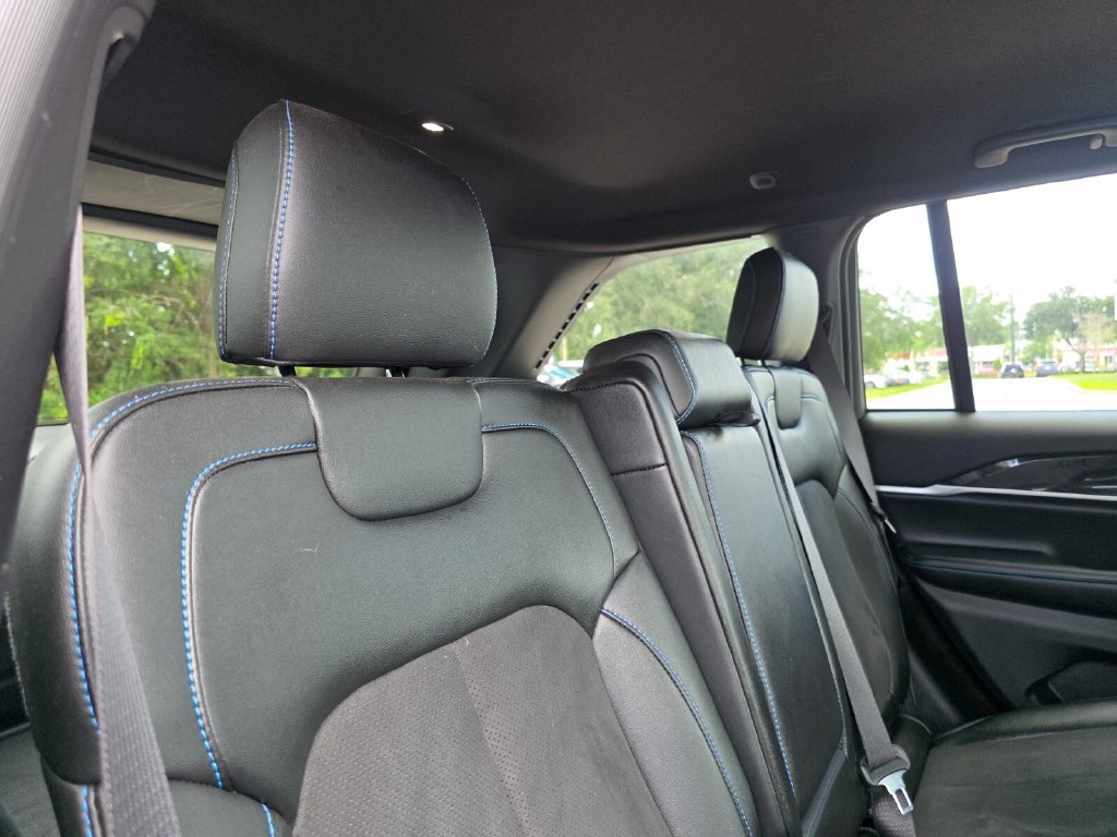 Used 2024 Jeep Grand Cherokee Trailhawk w/ Advanced Protech Group II AWD/4WD image 18